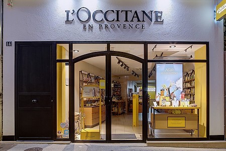 Illustration vitrine boutique Occitane